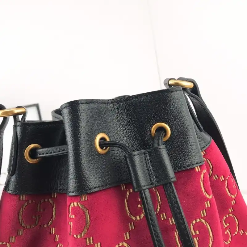 G*u*i bags 19b57g0080