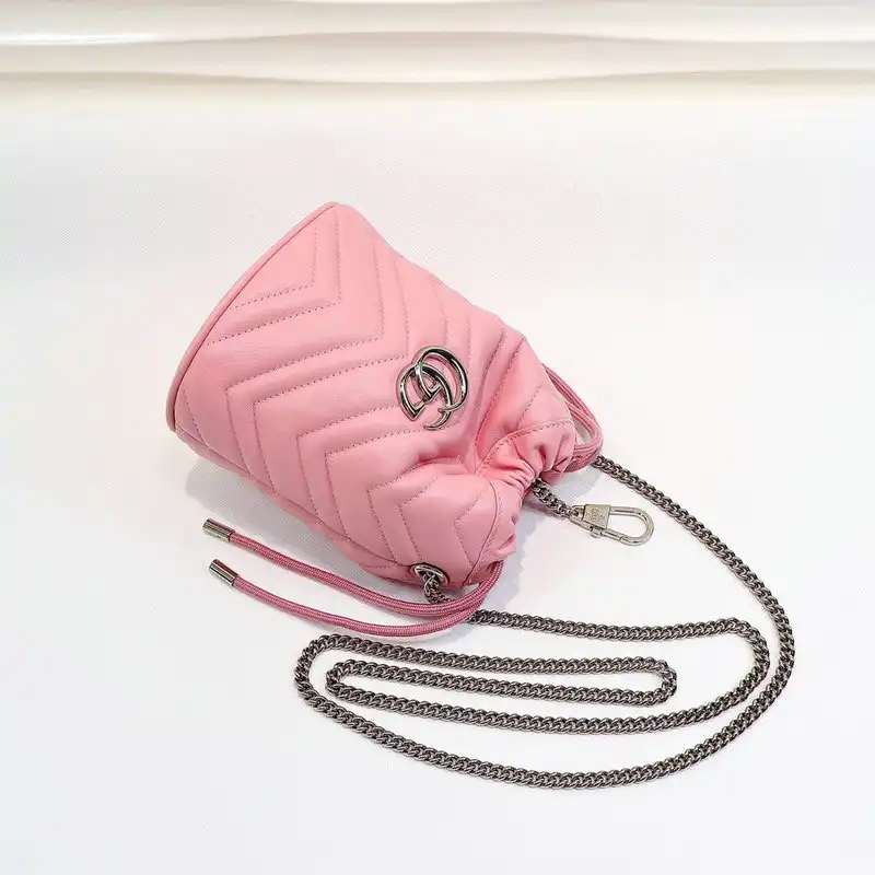 G*u*i bags 205b570024