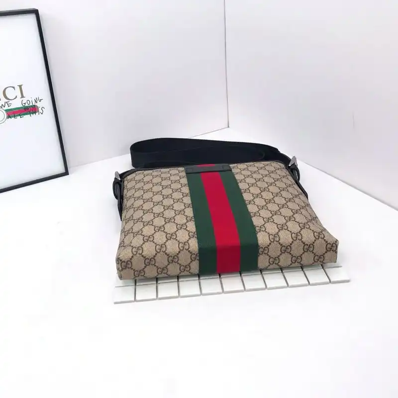 G*u*i bags 20b570169