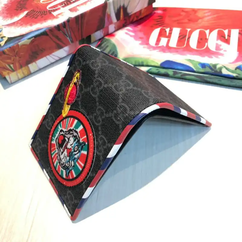 G*u*i bags 20guc0093