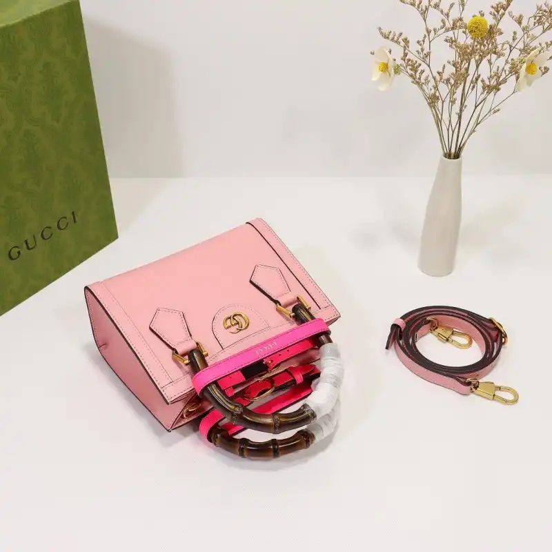 G*u*i s bags 2108dj0079