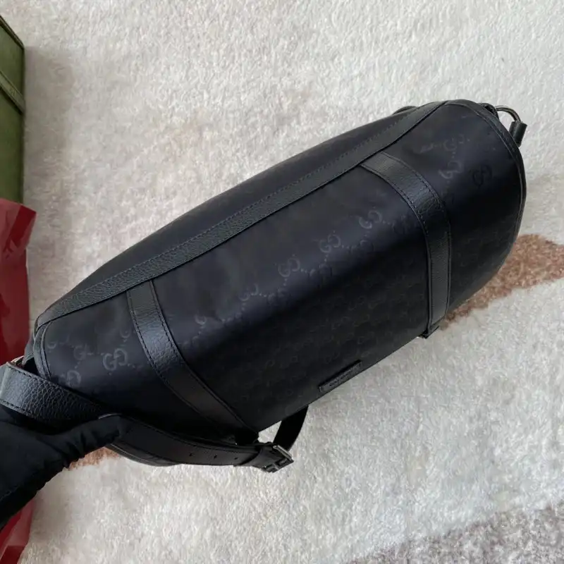 G*u*i s bags 2108ya0088