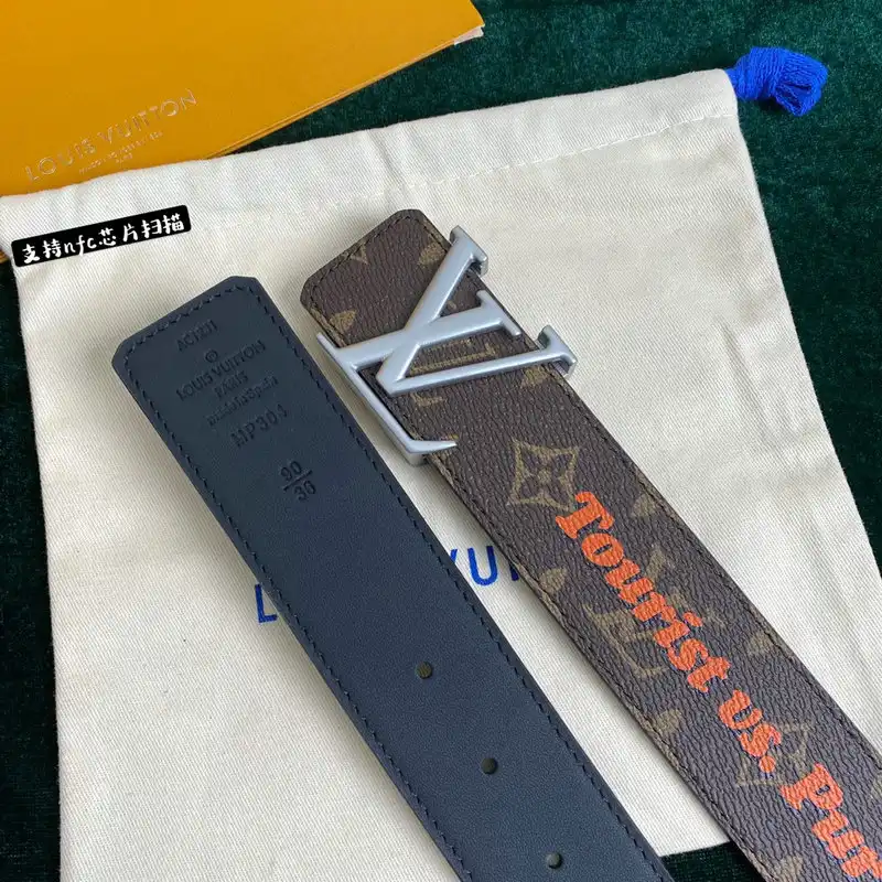 LV Belts 2109XA0020