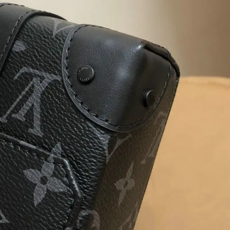 LV Bags 2111FY0019
