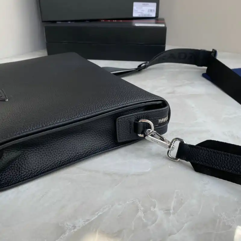 Prada Bag 2112YZ0071