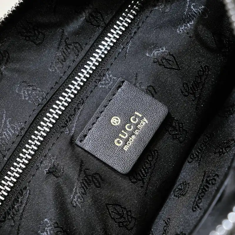 G*u*i bag 2112yz0136