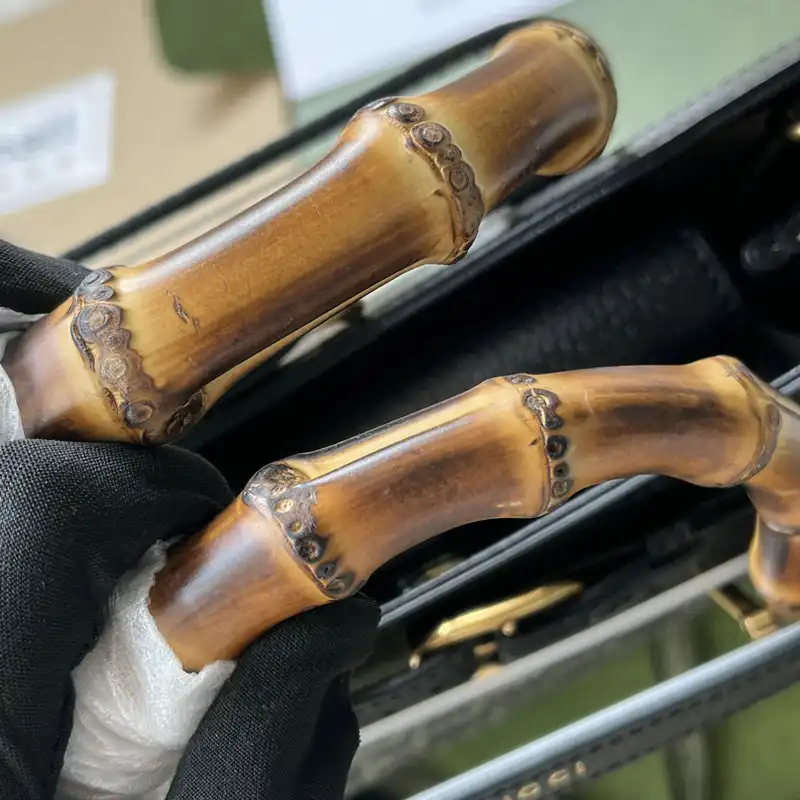 G*u*i bag 2204ya0067