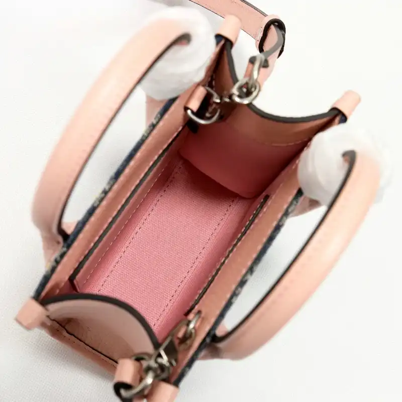 G*u*i bag 2206dj0056