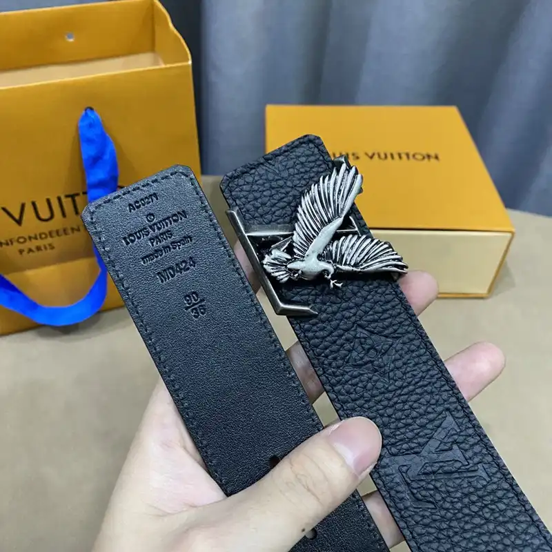 LV Belts 2210XA0107