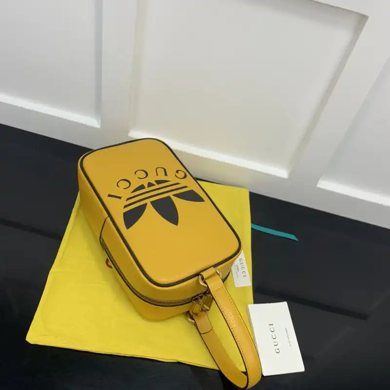 G*u*i bag 2210ya0161