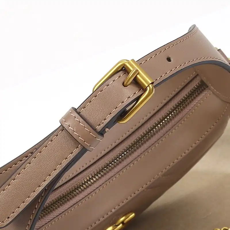 G*u*i bag 2306ya0048