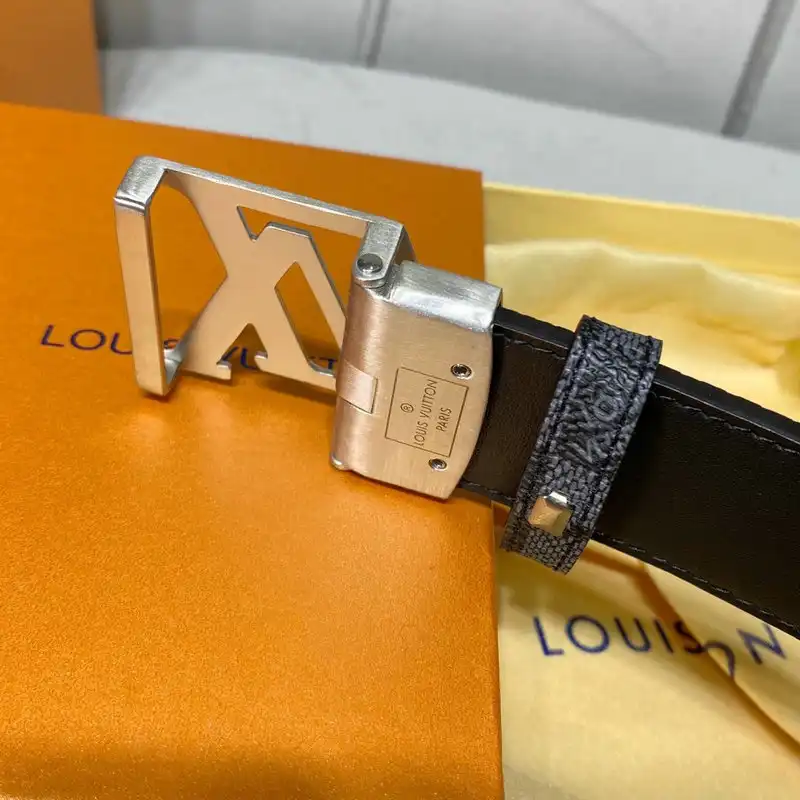 LV Belt 20XA11220