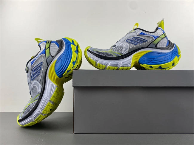 Sleek Balenciaga 12 784344 W2MV2 4342