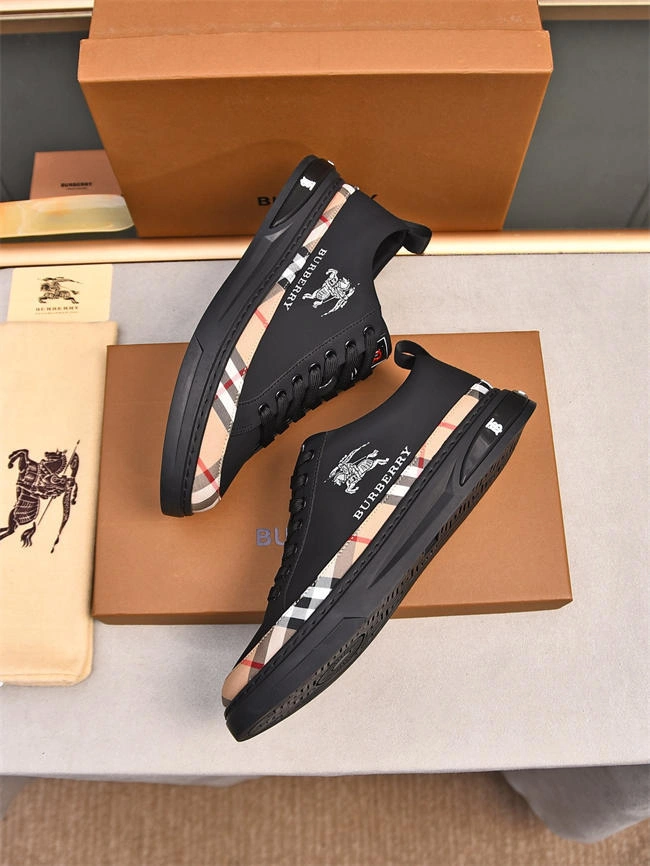 Burberry Sneaker Elegant 2622