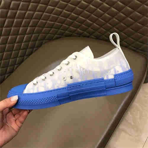 DR Sneaker WaterResistant 1153