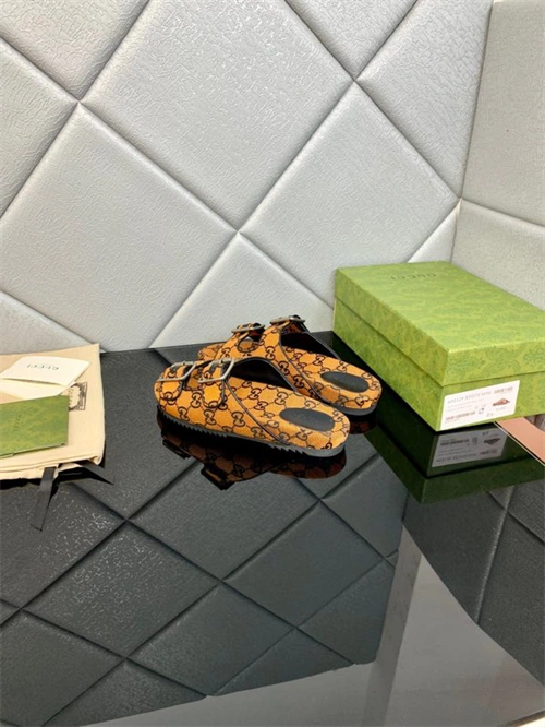 Gocci Slipper Stylish 5739