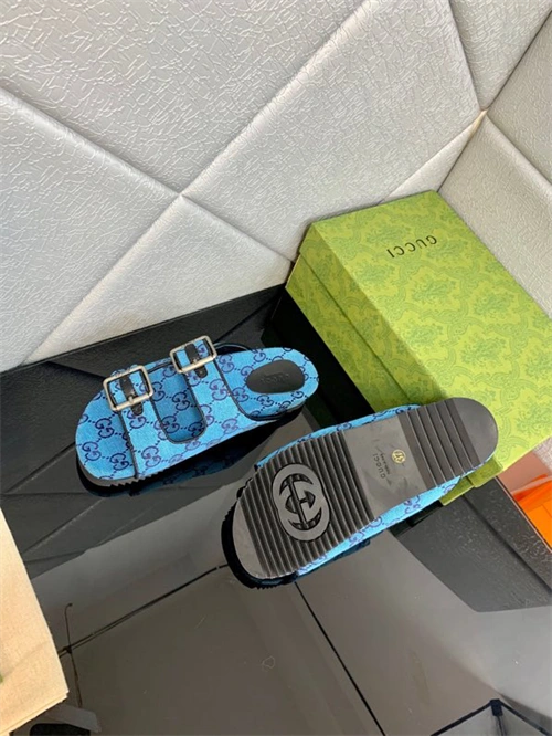 Gocci Slipper Classic 5737