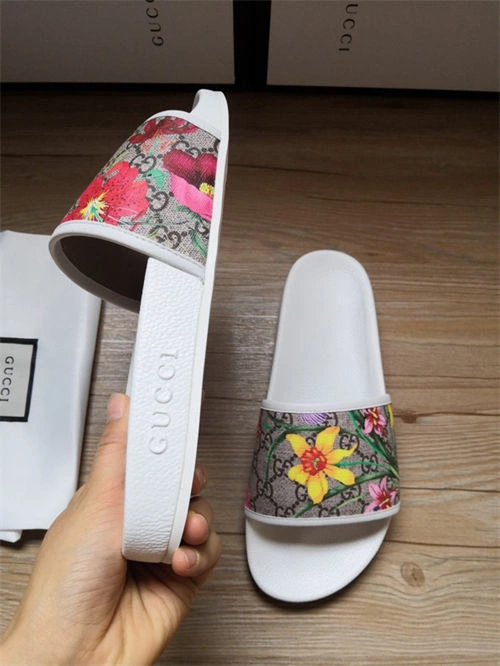 FashionForward Gocci Slipper 5719