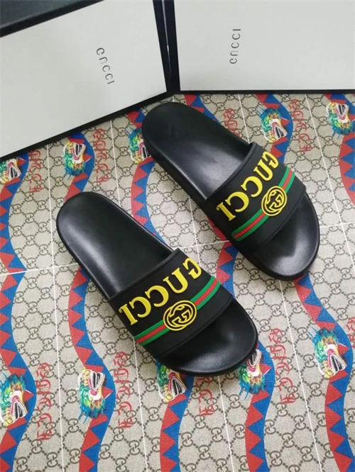 Gocci Slipper Premium 5694