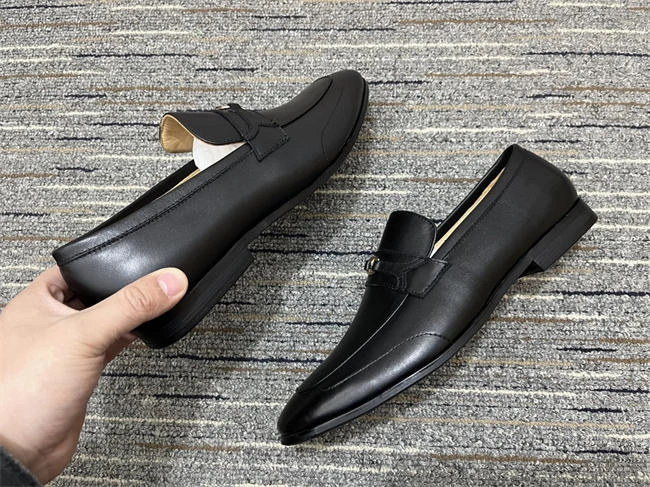 G*u*i loafer stylish 346