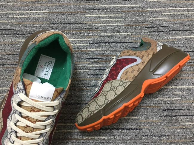 G*u*i rhyton sneaker newstyle 237