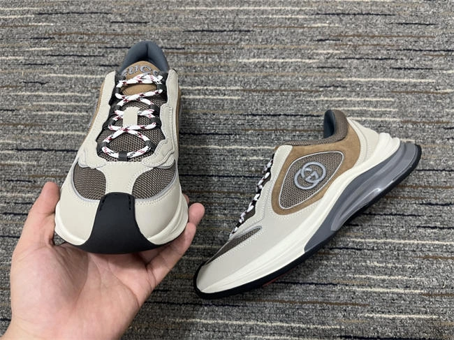 quickdry G*u*i runners 89