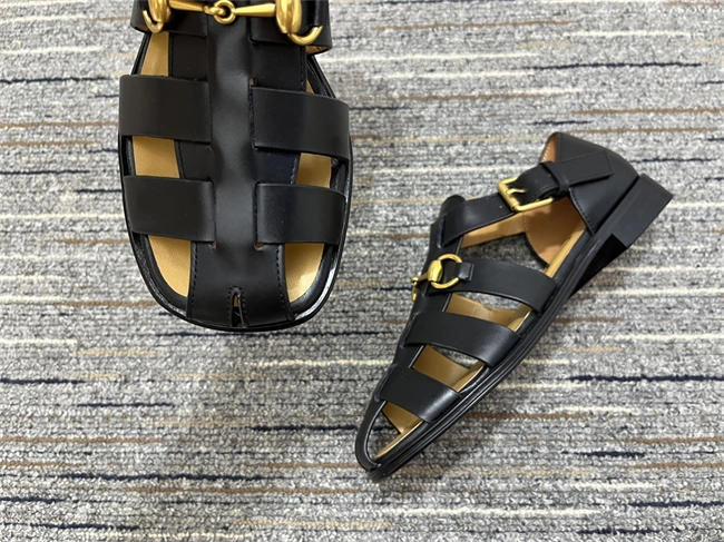 G*u*i sandals effortless 364