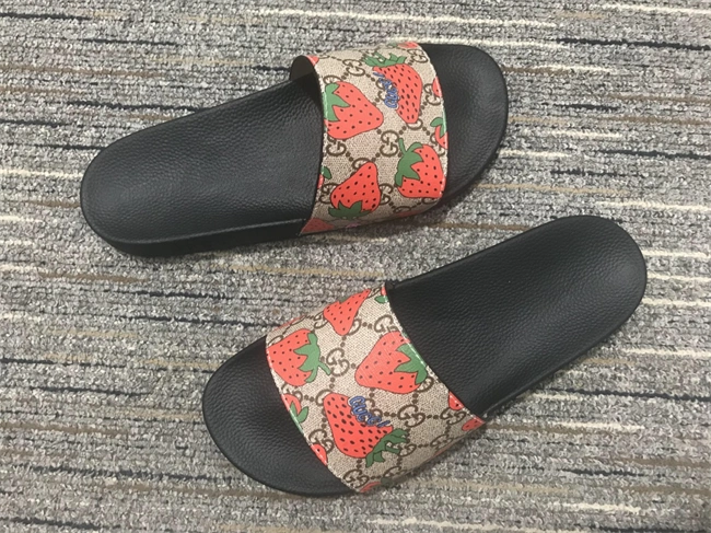 sportinspired G*u*i slide 440