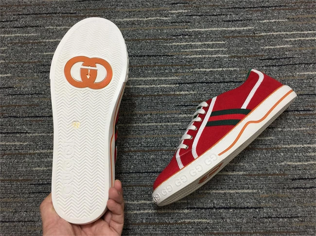 classic G*u*i tennis 1977 sneaker 79
