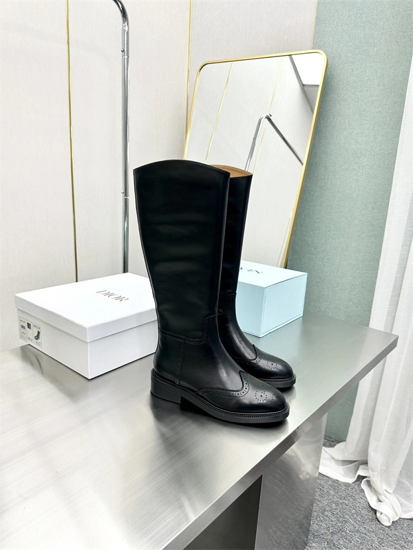 H Boot Sleek 2413