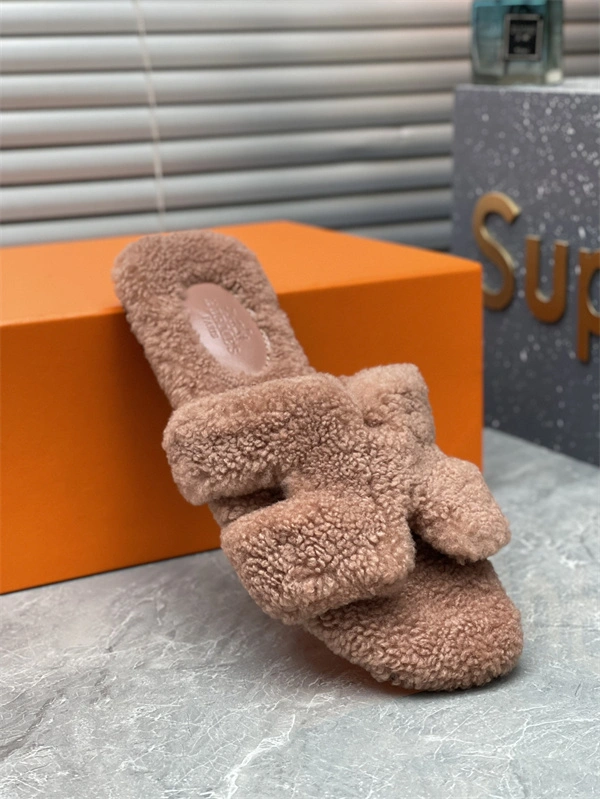 H Slipper Bright 2313