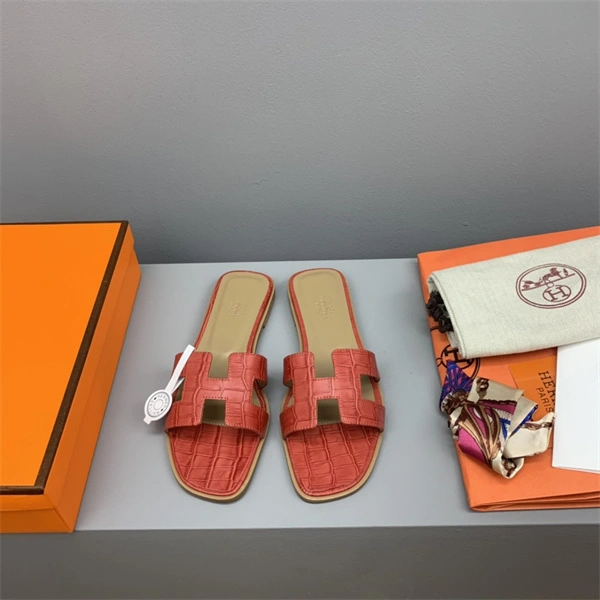 H Slipper Refined 2328