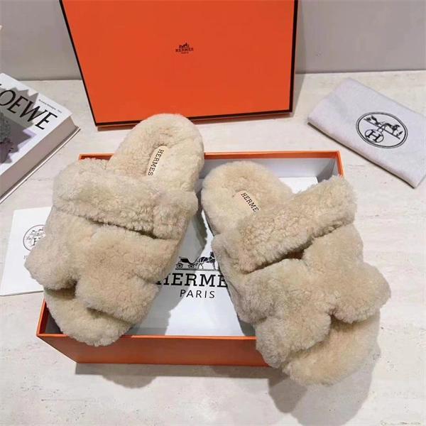 Efficient H Slipper 2380