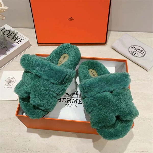 Efficient H Slipper 2380