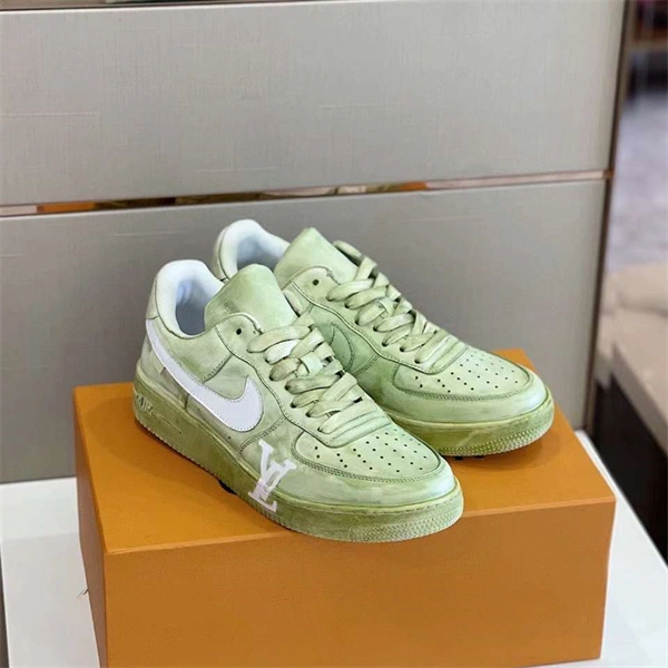 NewStyle LV x Nike Sneaker 1975