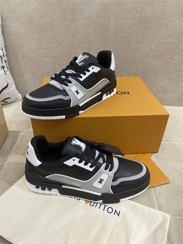 LV MoistureWicking 1822