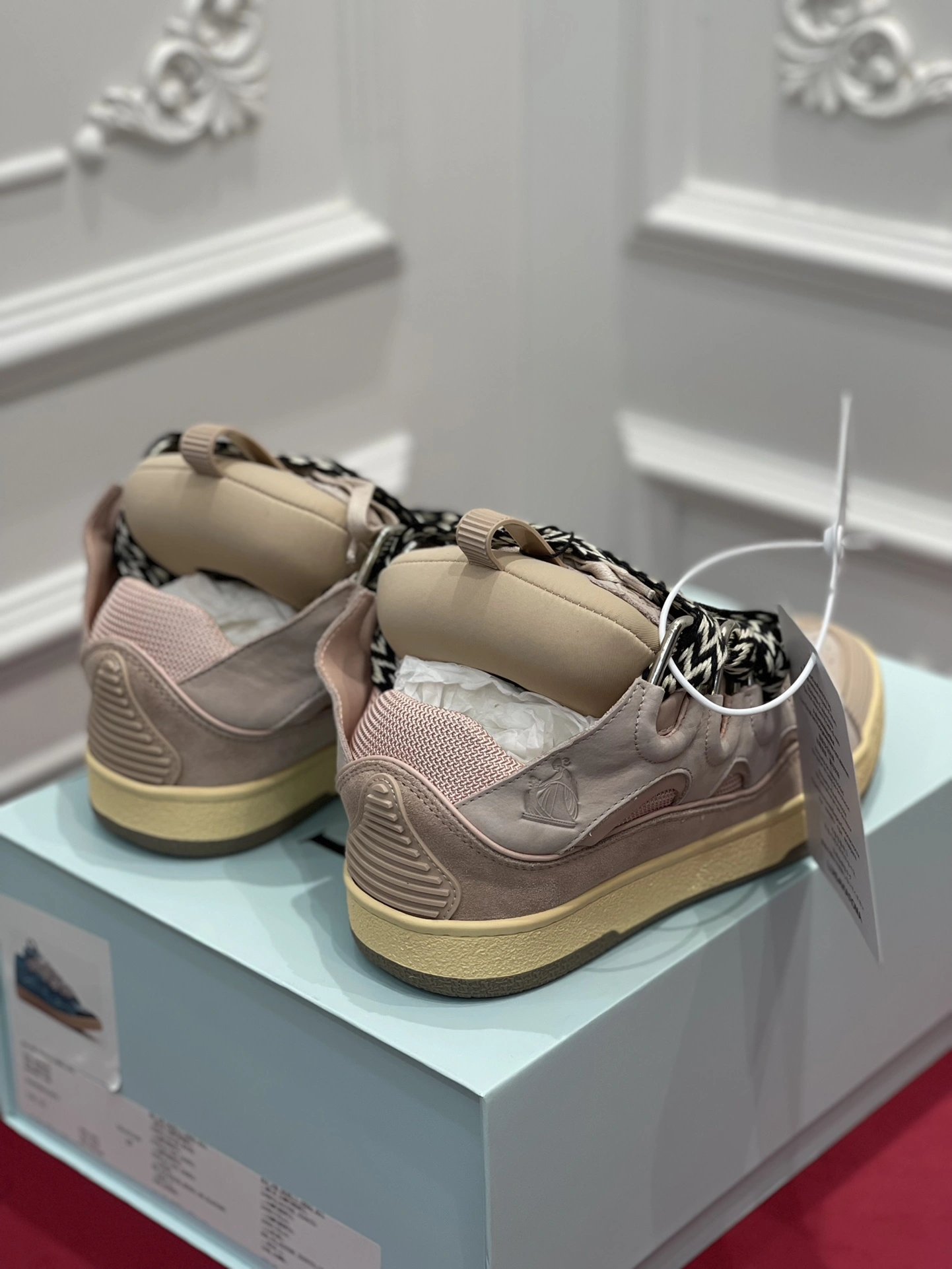 Lanvon Leather CurbPink FMSKRK11DRA2A Sleek 844