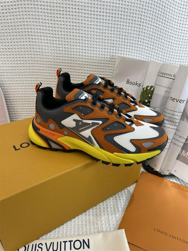 Lv Runner Sneaker Minimalist 2030