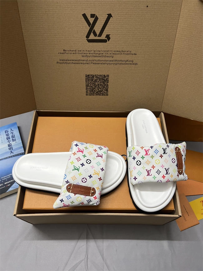 Lv Slipper Orginal Fashionable 5579