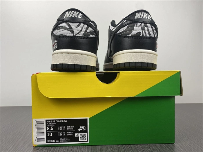 TopPick Nike SB Dunk Low OG QS Quartersnacks Zebra DM3510- 4728