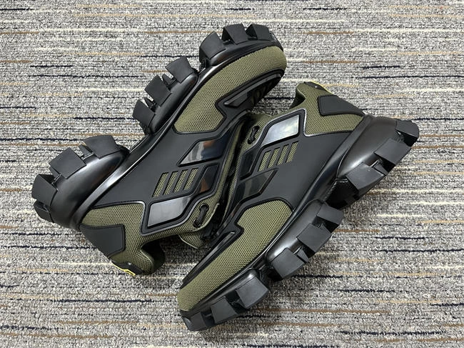 Classic Prada Cloudbust Sneaker 3260