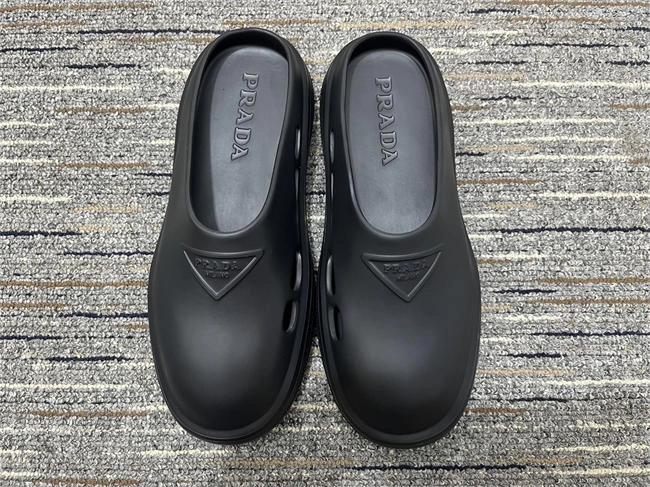 Prada Slipper Classic 3354