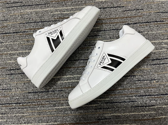 Prada Sneaker RelaxedFit 3374